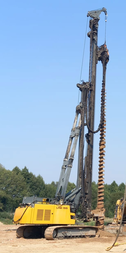 Liebherr LRB 155 - سائق كومة: صور 5 Liebherr LRB 155 - سائق كومة: صور 5
