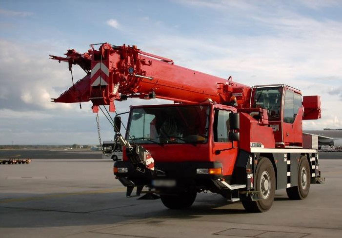 Liebherr LTM 1040-2.1 - موبايل كرين: صور 1 Liebherr LTM 1040-2.1 - موبايل كرين: صور 1