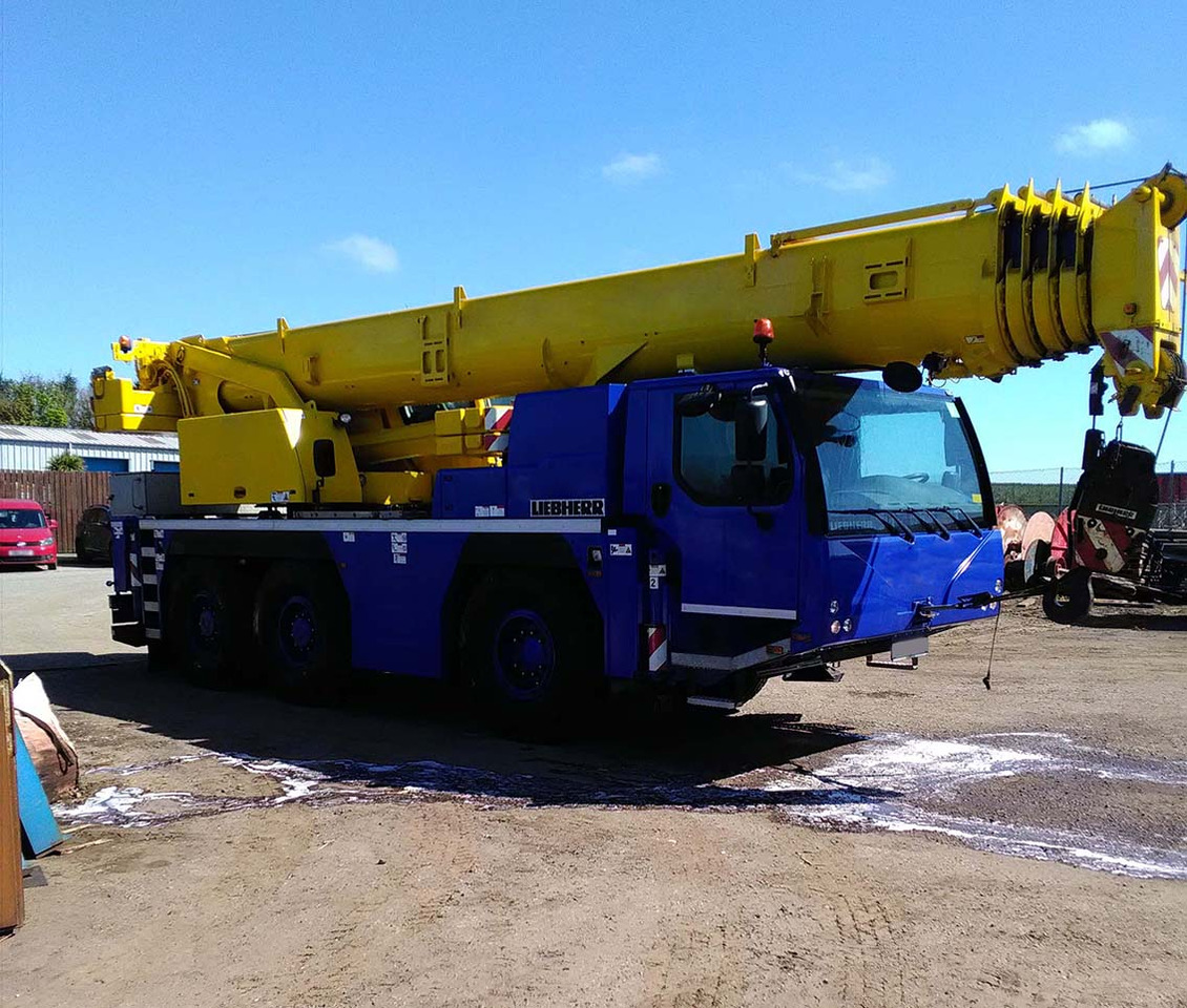 Liebherr LTM 1055-3.2 - موبايل كرين: صور 4 Liebherr LTM 1055-3.2 - موبايل كرين: صور 4