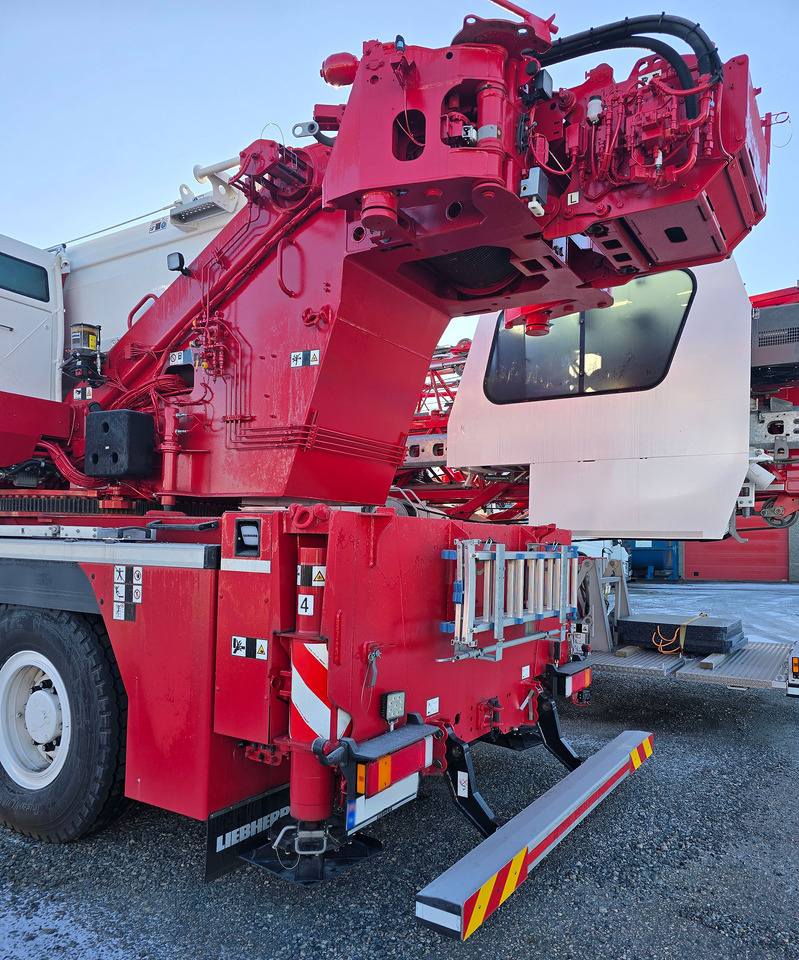 Liebherr LTM 1120-4.1 - موبايل كرين: صور 4 Liebherr LTM 1120-4.1 - موبايل كرين: صور 4