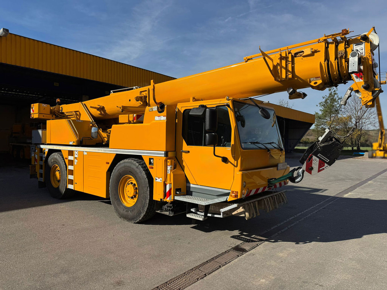Liebherr LTM1030-2.1 - موبايل كرين: صور 2 Liebherr LTM1030-2.1 - موبايل كرين: صور 2