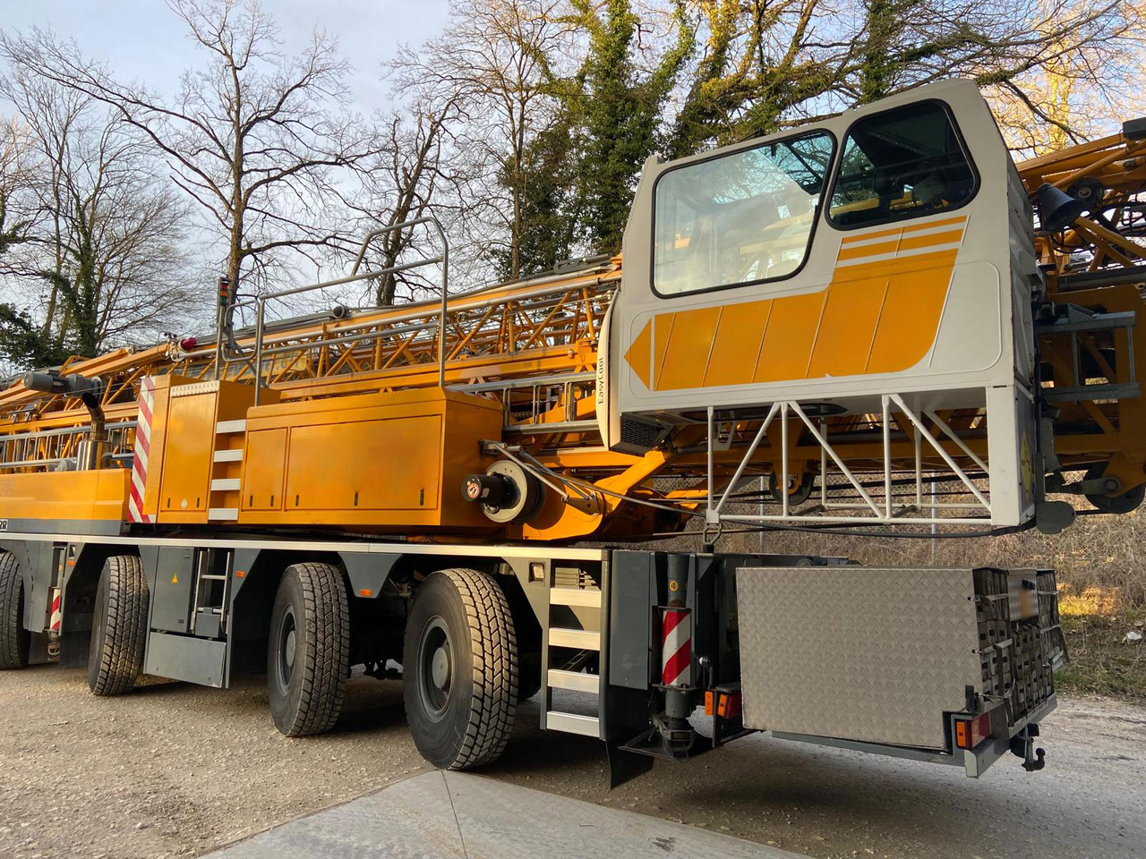 Liebherr MK 88 - رافعة برجية: صور 4 Liebherr MK 88 - رافعة برجية: صور 4