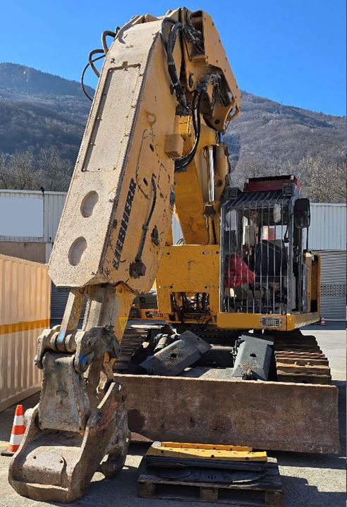 Liebherr R944C T Litronic - ماكينات التعدين: صور 3 Liebherr R944C T Litronic - ماكينات التعدين: صور 3