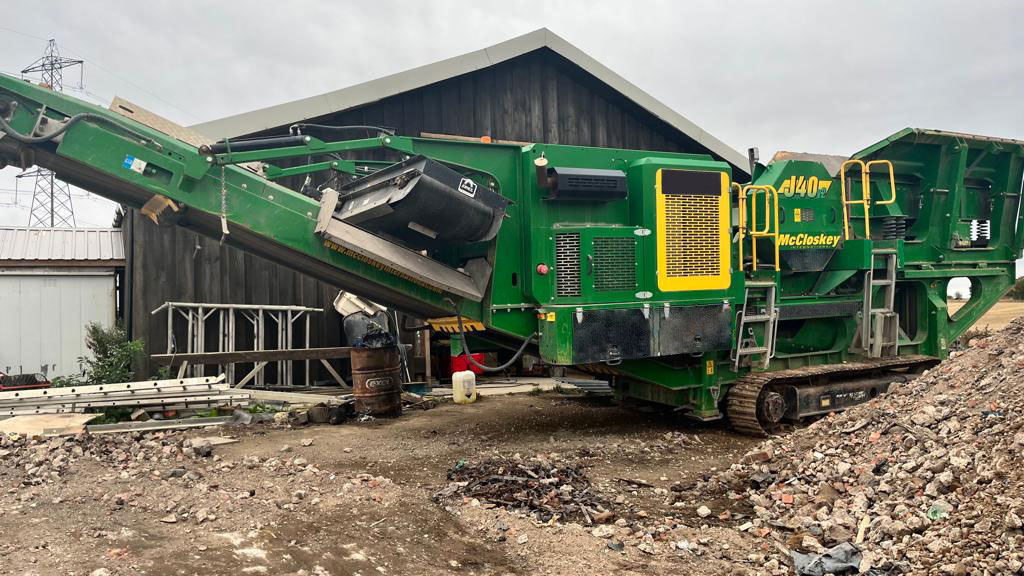 McCloskey J40 V2 - كسارة فكية: صور 3 McCloskey J40 V2 - كسارة فكية: صور 3