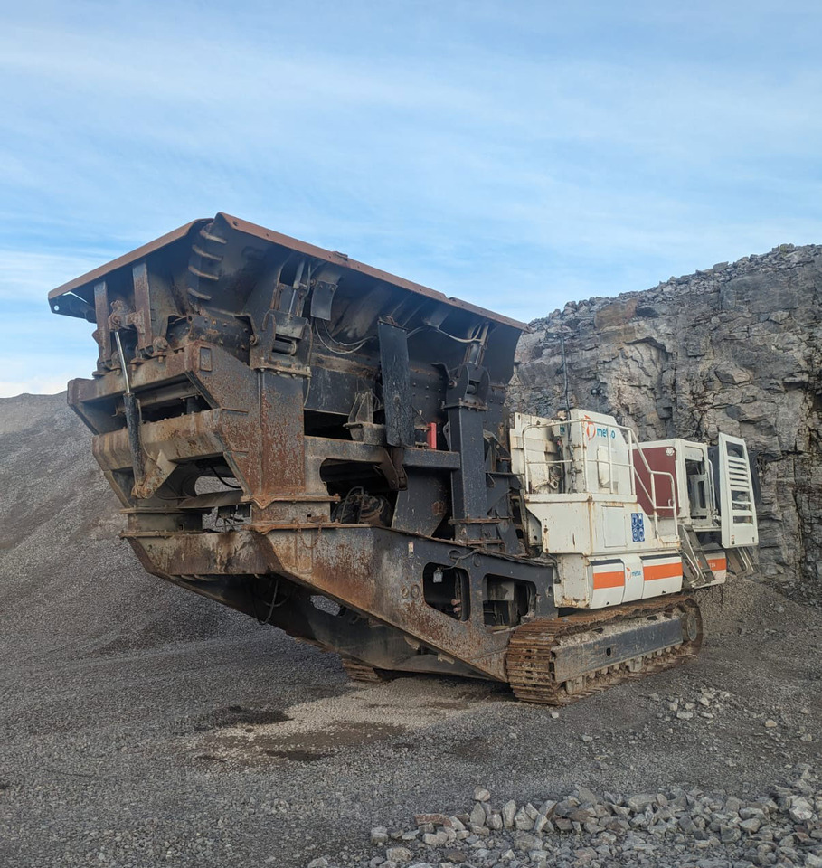 Metso LT 3054 - كسارة فكية: صور 1 Metso LT 3054 - كسارة فكية: صور 1