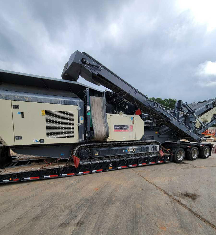 Metso Nordtrack I1011 - كسارة التصادمية: صور 4 Metso Nordtrack I1011 - كسارة التصادمية: صور 4