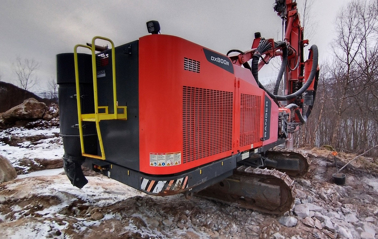 Sandvik DX800R - آلة حفر: صور 4 Sandvik DX800R - آلة حفر: صور 4