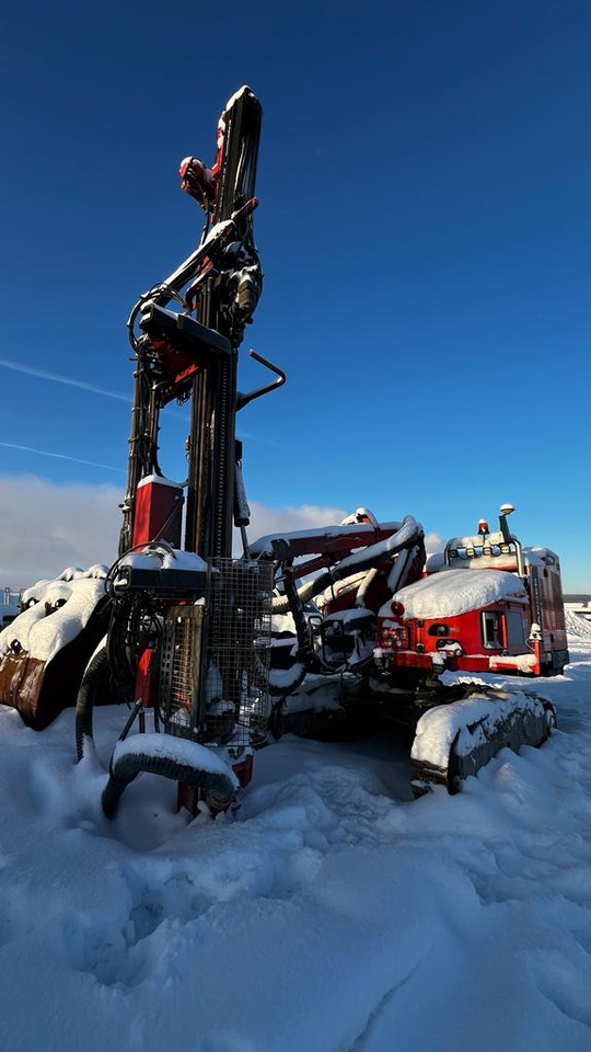 Sandvik DX800R - آلة حفر: صور 3 Sandvik DX800R - آلة حفر: صور 3