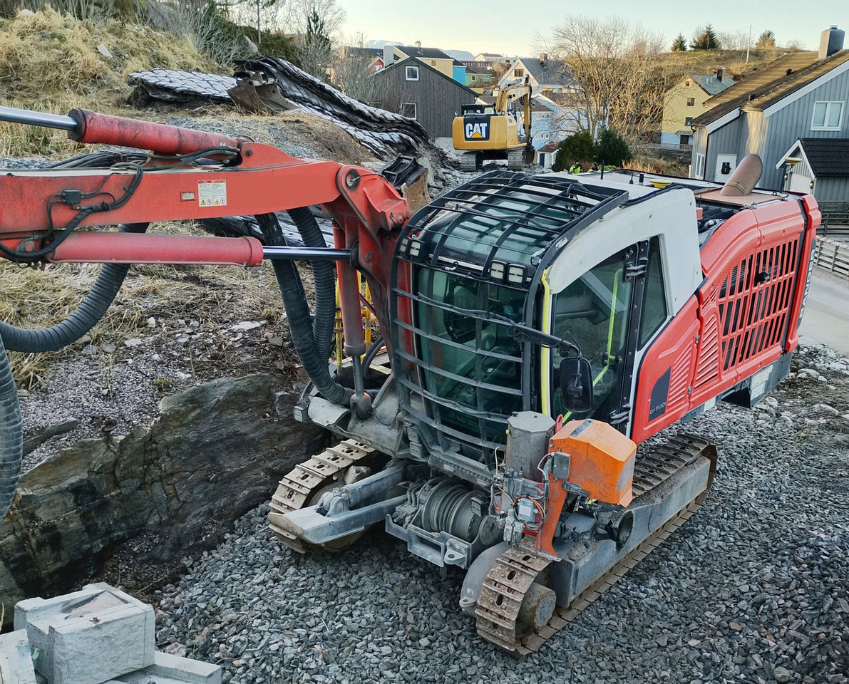 Sandvik DX800i - آلة حفر: صور 5 Sandvik DX800i - آلة حفر: صور 5
