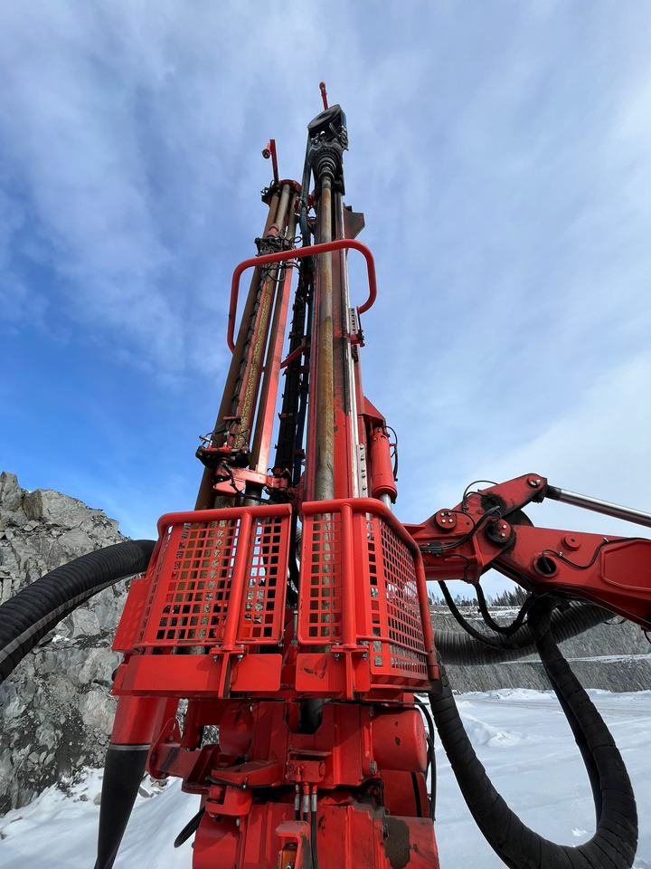 Sandvik Leopard DI650I - آلة حفر: صور 3 Sandvik Leopard DI650I - آلة حفر: صور 3