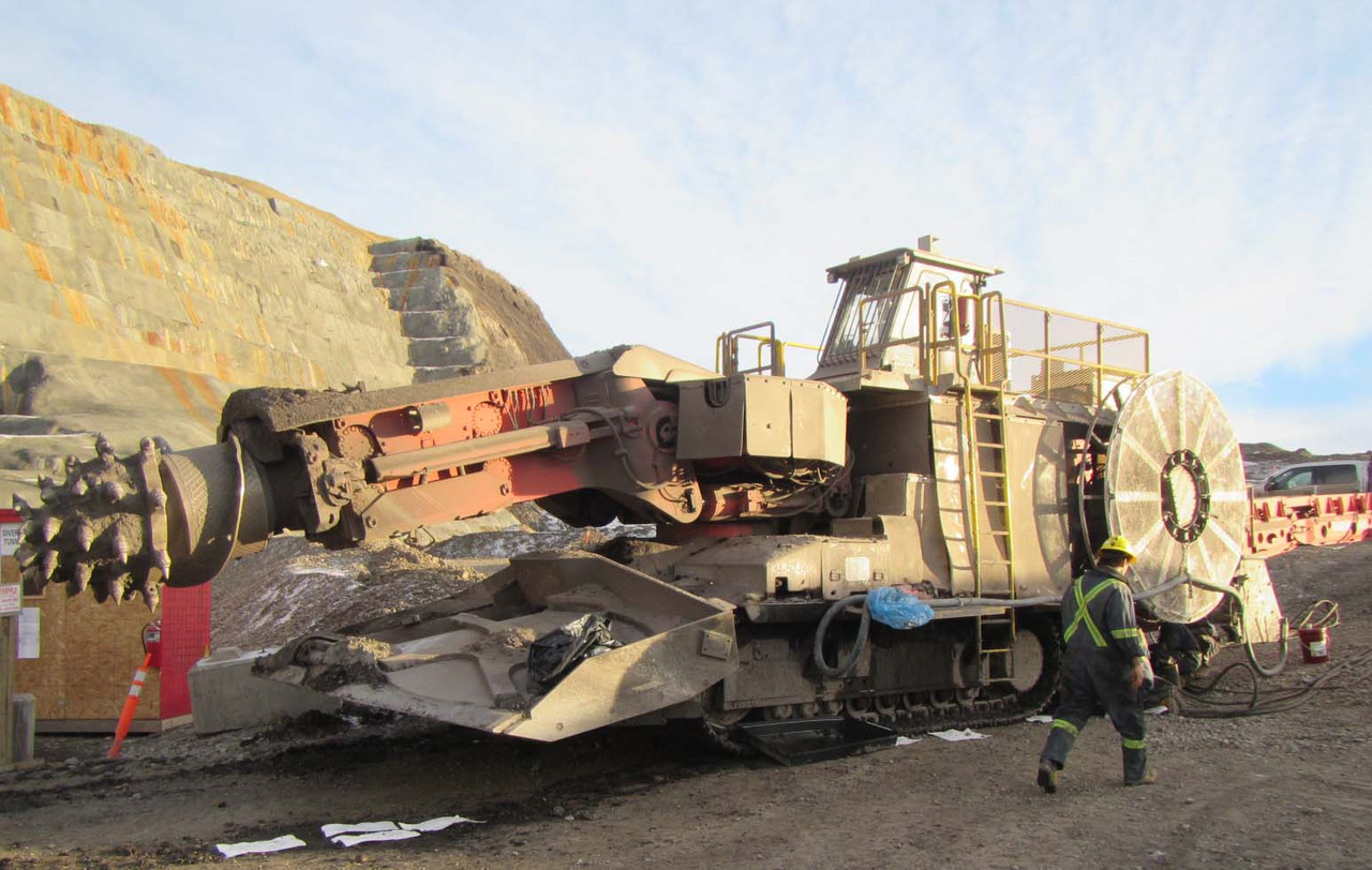 Sandvik MT520 - ماكينات التعدين: صور 2 Sandvik MT520 - ماكينات التعدين: صور 2