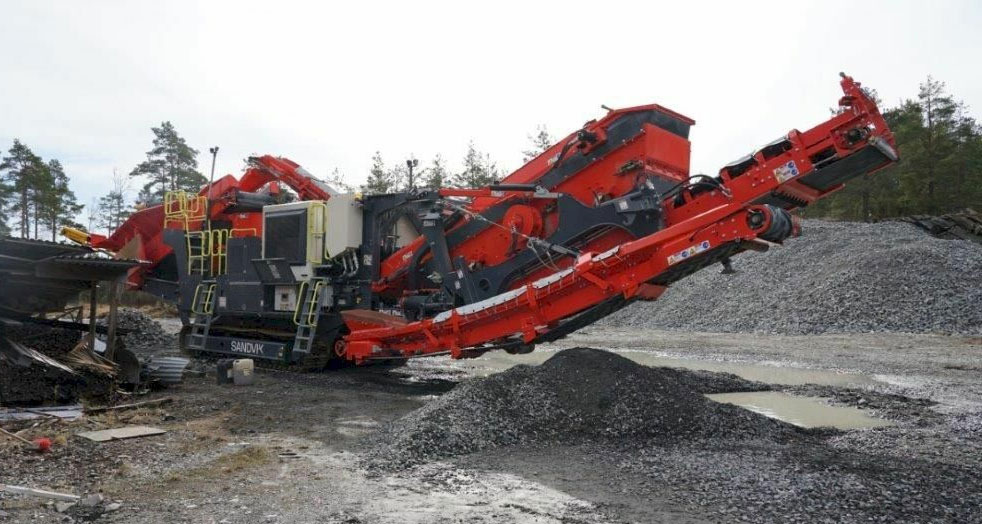 Sandvik QH332 DDHS - كسارة مخرو: صور 3 Sandvik QH332 DDHS - كسارة مخرو: صور 3