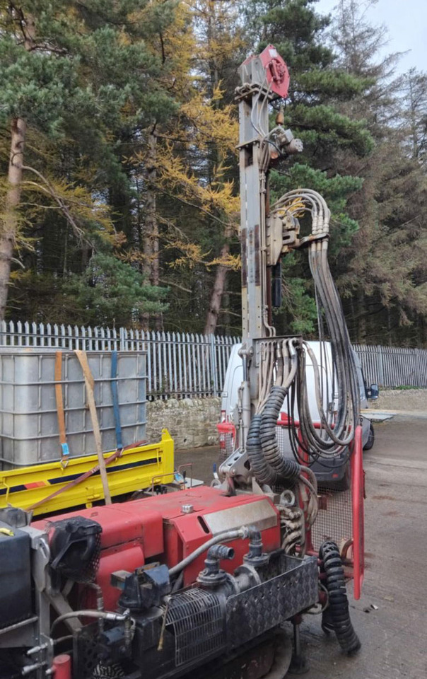 Socomafor 35 - آلة حفر: صور 5 Socomafor 35 - آلة حفر: صور 5