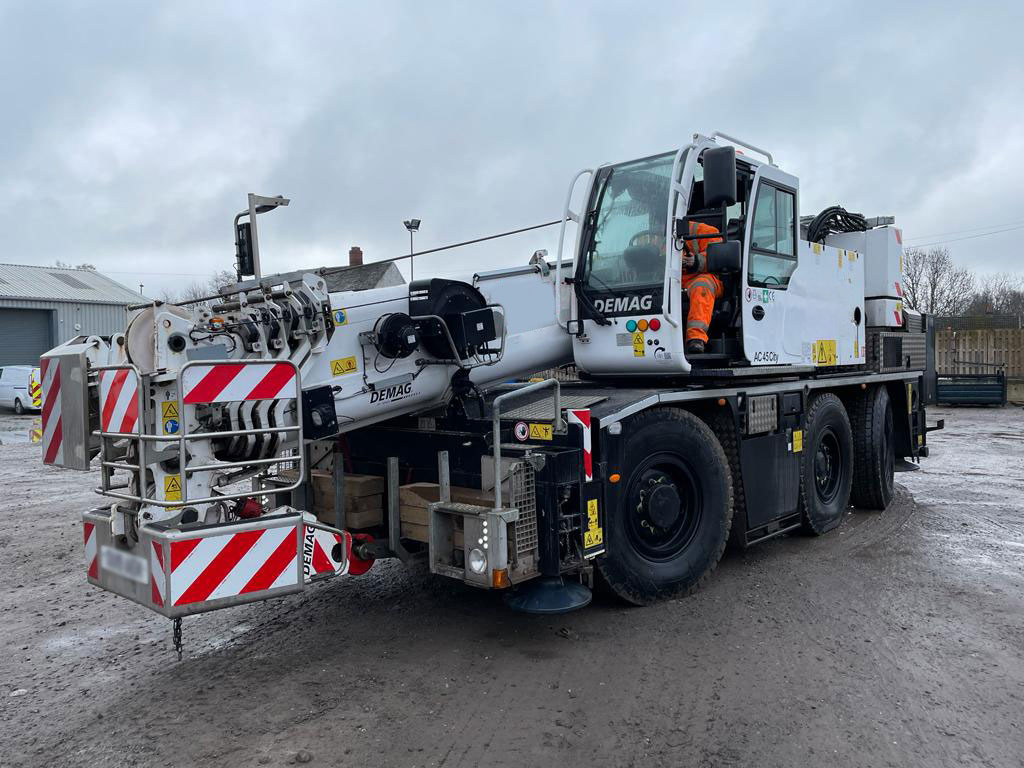 Terex Demag AC 45 City - رافعة لجميع التضاريس: صور 2 Terex Demag AC 45 City - رافعة لجميع التضاريس: صور 2