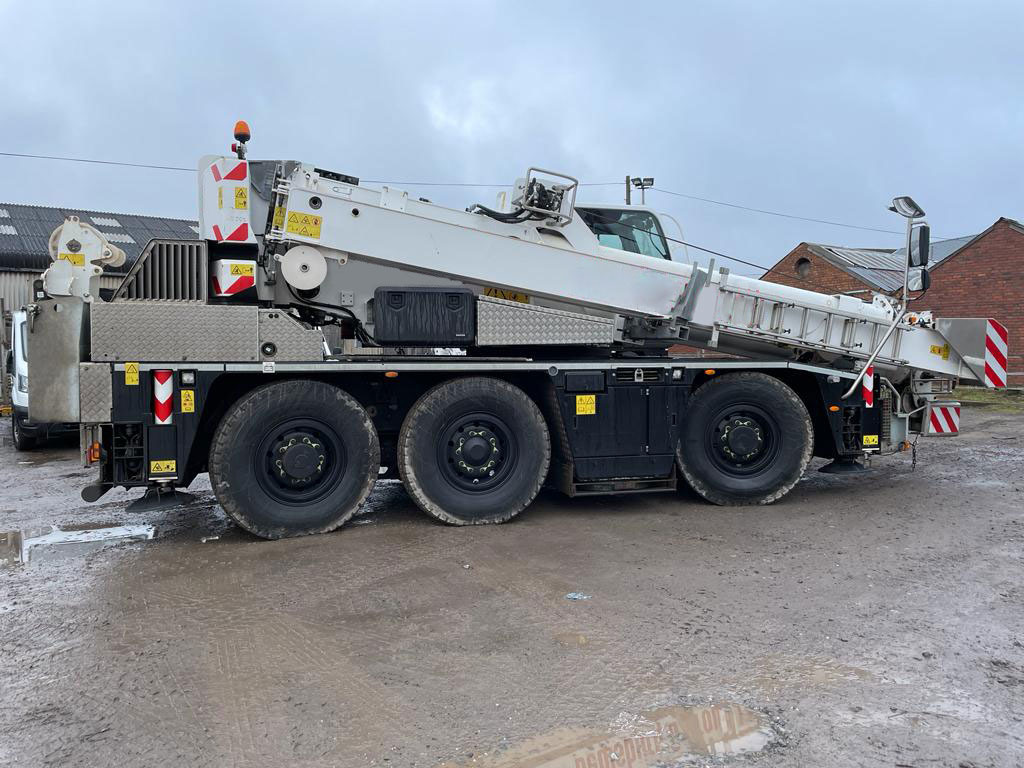 Terex Demag AC 45 City - رافعة لجميع التضاريس: صور 5 Terex Demag AC 45 City - رافعة لجميع التضاريس: صور 5