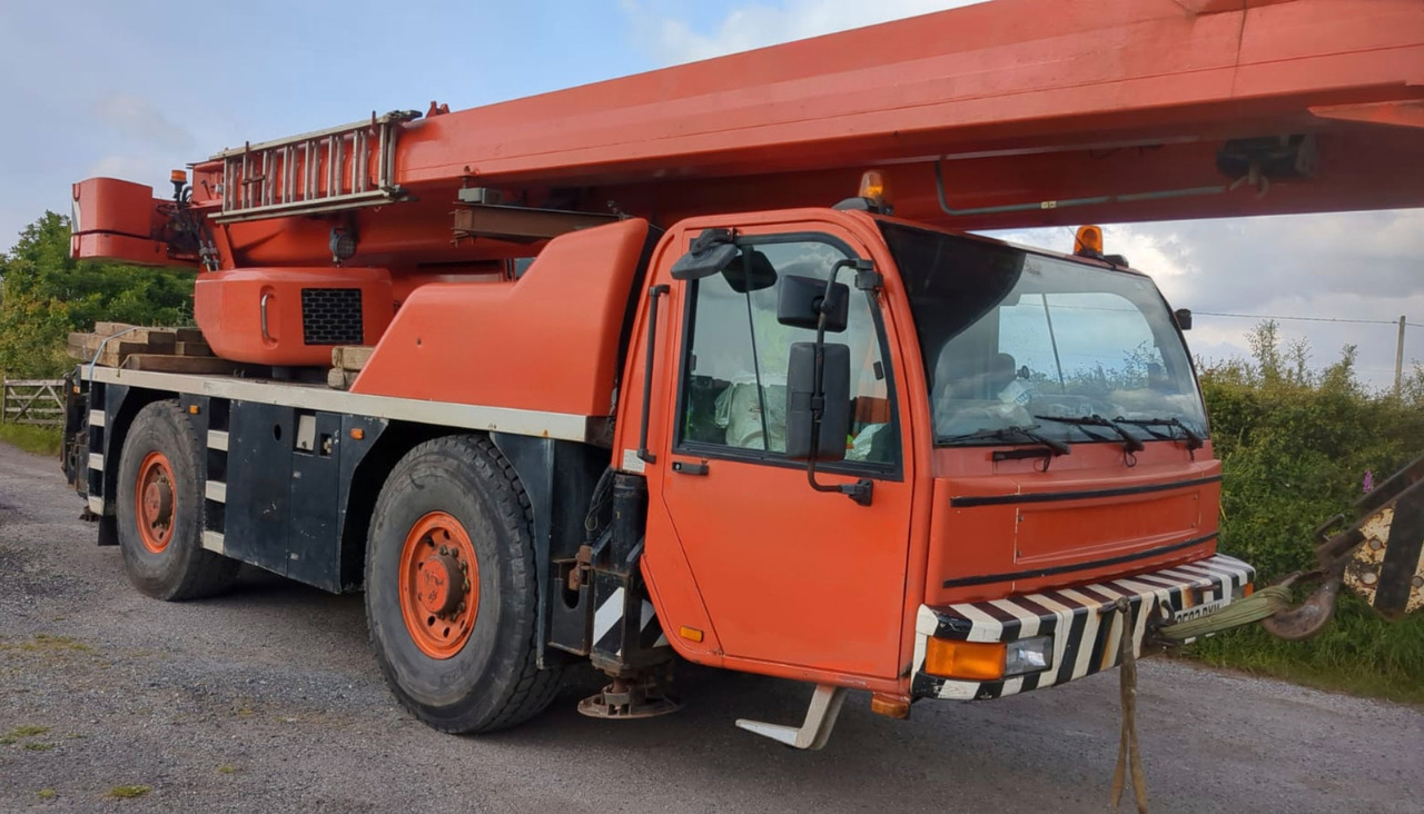 Terex PPM ATT 400-3 - موبايل كرين: صور 2 Terex PPM ATT 400-3 - موبايل كرين: صور 2