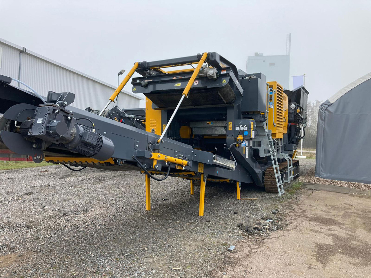 Tesab 700i - كسارة فكية: صور 4 Tesab 700i - كسارة فكية: صور 4