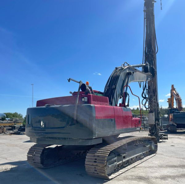Volvo EC300 DT155 - آلة حفر: صور 5 Volvo EC300 DT155 - آلة حفر: صور 5