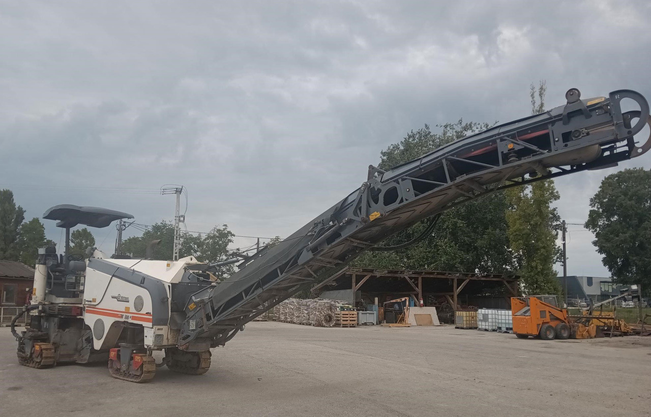Wirtgen W 100 F - ماكينات لصقل الأسفلت: صور 3 Wirtgen W 100 F - ماكينات لصقل الأسفلت: صور 3
