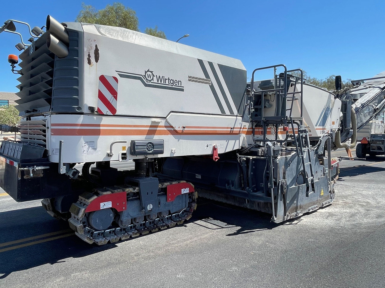 Wirtgen W 250 I - ماكينات لصقل الأسفلت: صور 5 Wirtgen W 250 I - ماكينات لصقل الأسفلت: صور 5