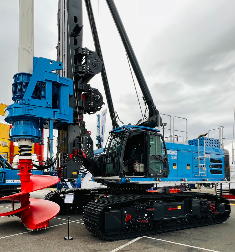 XCMG XC-95F - سائق كومة: صور 2 XCMG XC-95F - سائق كومة: صور 2