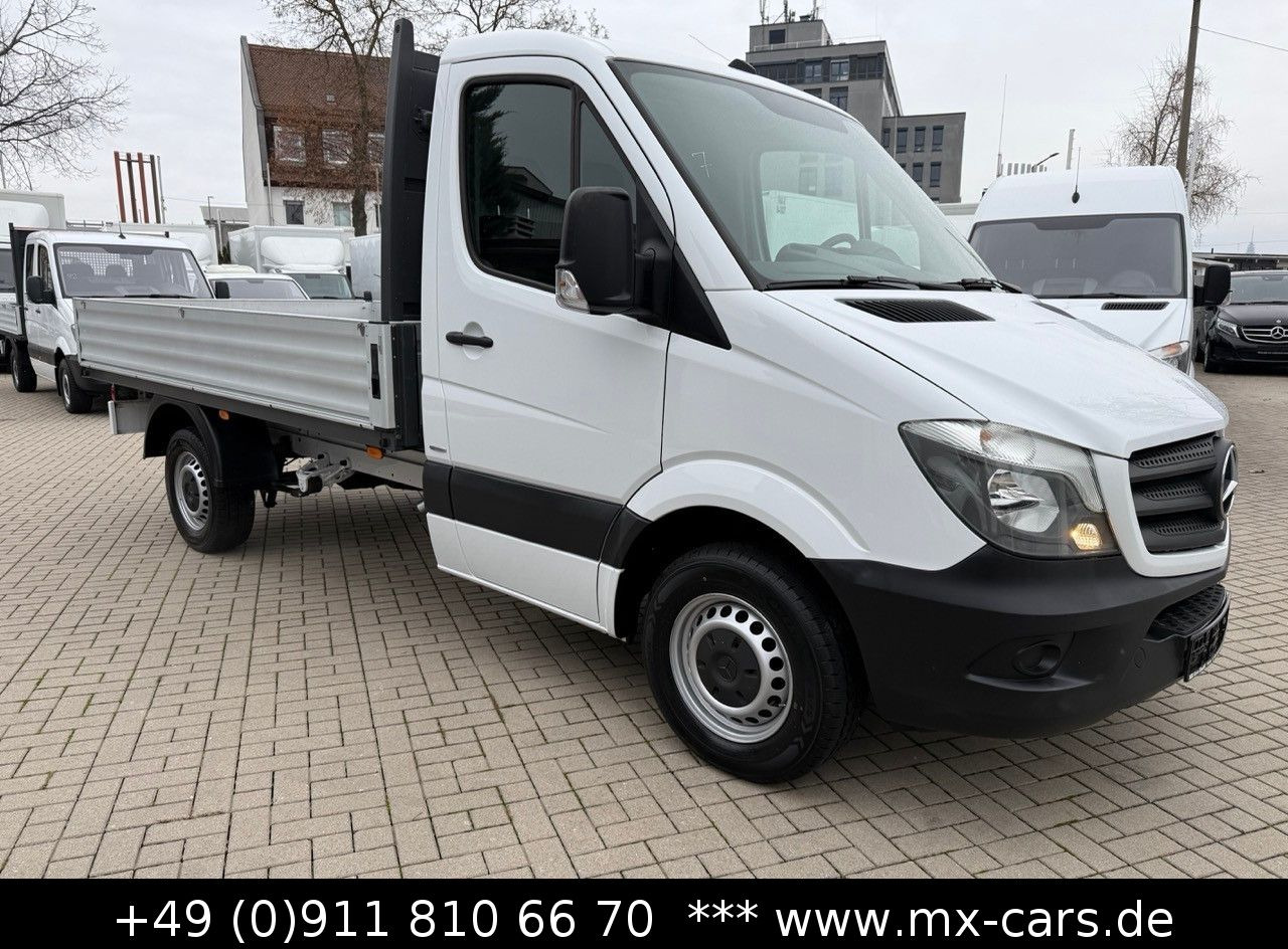 Mercedes-Benz Sprinter 213 Pritsche 3 Sitze Klima AHK No 313-7 - الشاحنات الصغيرة المسطحة: صور 3 Mercedes-Benz Sprinter 213 Pritsche 3 Sitze Klima AHK No 313-7 - الشاحنات الصغيرة المسطحة: صور 3