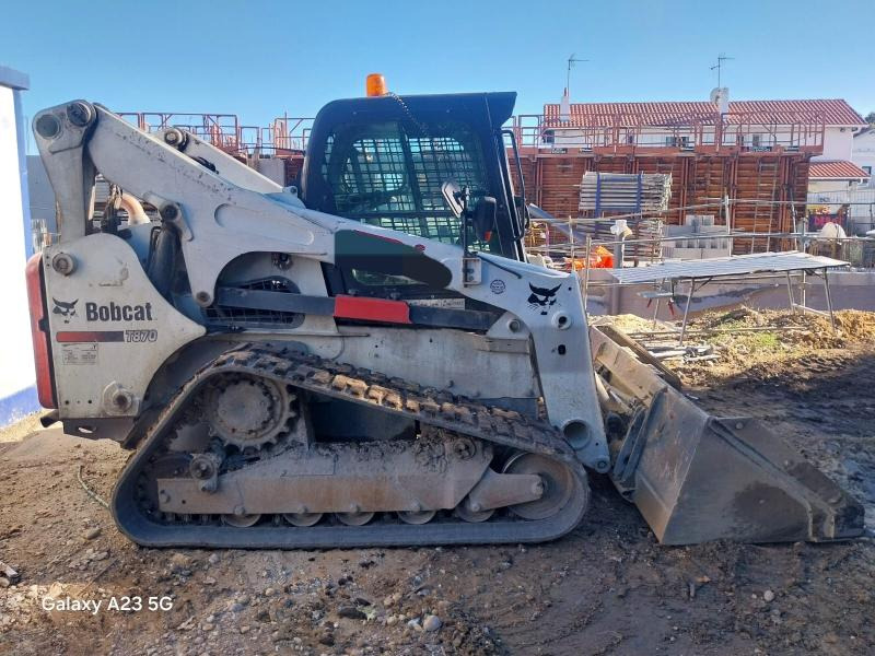 BOBCAT T870 - اللودر المجنزر صغير: صور 4 BOBCAT T870 - اللودر المجنزر صغير: صور 4