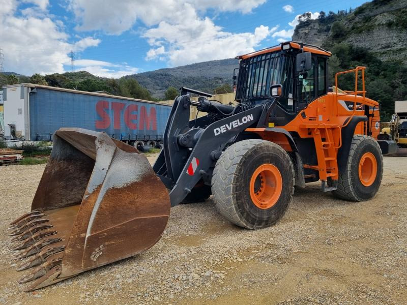 DOOSAN DL300 DL300 - اللودر بعجل: صور 2 DOOSAN DL300 DL300 - اللودر بعجل: صور 2