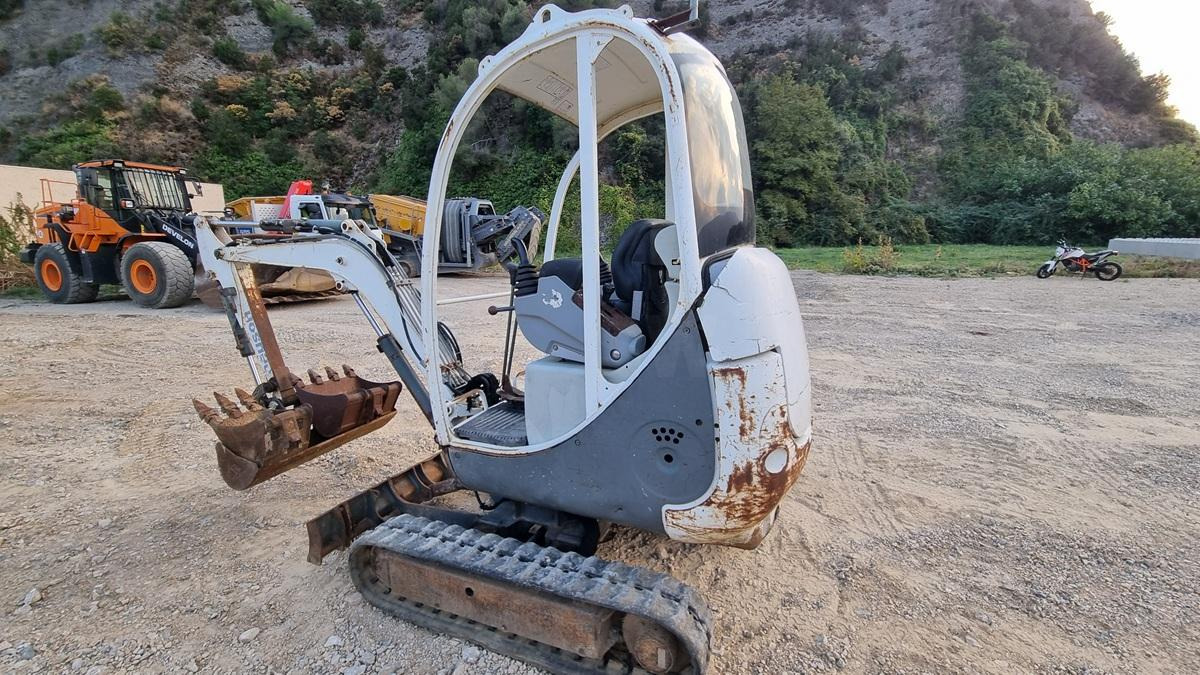 NEUSON 1.6T 1.6T - حفارة مصغرة: صور 5 NEUSON 1.6T 1.6T - حفارة مصغرة: صور 5