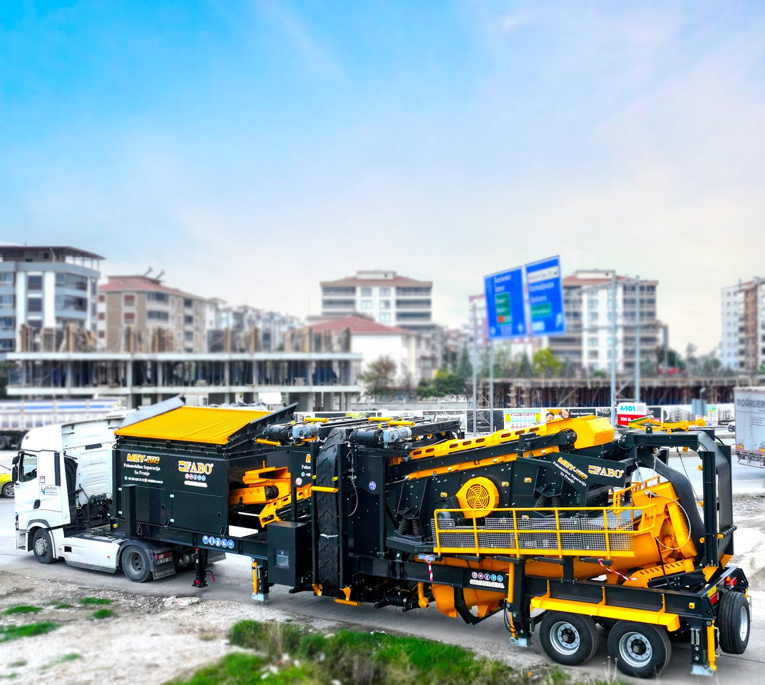 FABO Mobile crusher - كسارة متحركه: صور 3 FABO Mobile crusher - كسارة متحركه: صور 3