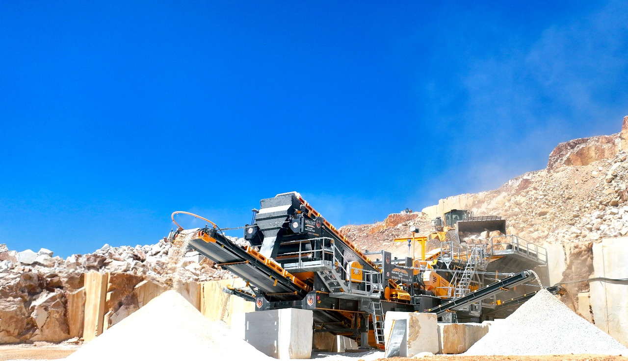 FABO Mobile crusher - كسارة متحركه: صور 2 FABO Mobile crusher - كسارة متحركه: صور 2