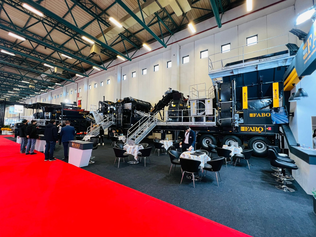 FABO Mobile crusher - كسارة متحركه: صور 4 FABO Mobile crusher - كسارة متحركه: صور 4