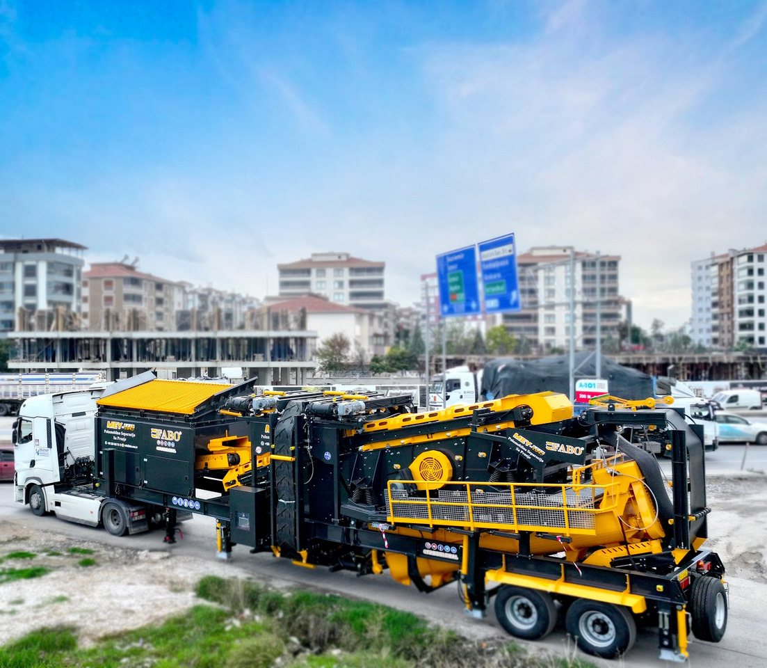 FABO Mobile crusher - كسارة متحركه: صور 1 FABO Mobile crusher - كسارة متحركه: صور 1