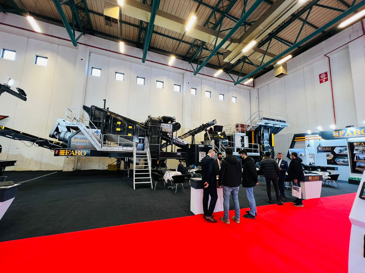 FABO Mobile crusher - كسارة متحركه: صور 5 FABO Mobile crusher - كسارة متحركه: صور 5