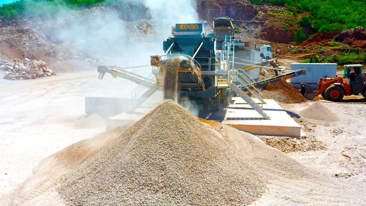 كسارة متحركه جديد FABO Mobile crusher: صور 5