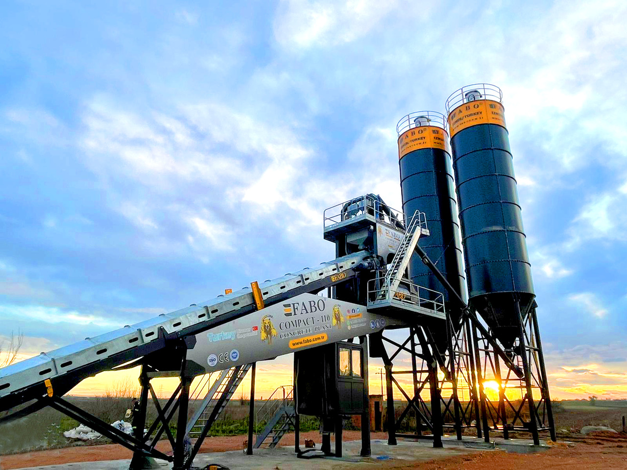 FABO compact concrete plant - مصنع خلط الخرسانة: صور 3 FABO compact concrete plant - مصنع خلط الخرسانة: صور 3