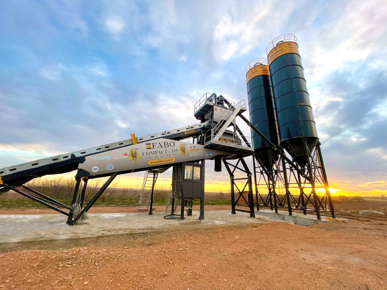 FABO compact concrete plant - مصنع خلط الخرسانة: صور 4 FABO compact concrete plant - مصنع خلط الخرسانة: صور 4