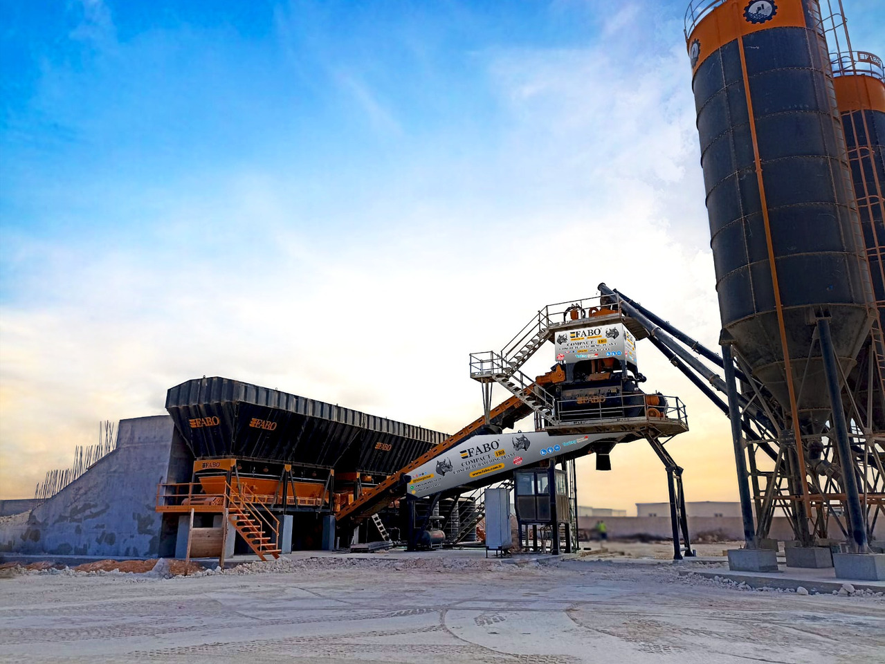 FABO compact concrete plant - مصنع خلط الخرسانة: صور 3 FABO compact concrete plant - مصنع خلط الخرسانة: صور 3