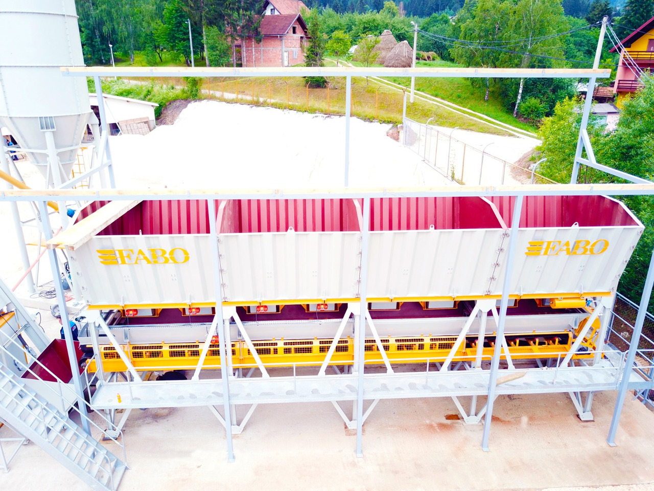 FABO compact concrete plant - مصنع خلط الخرسانة: صور 5 FABO compact concrete plant - مصنع خلط الخرسانة: صور 5