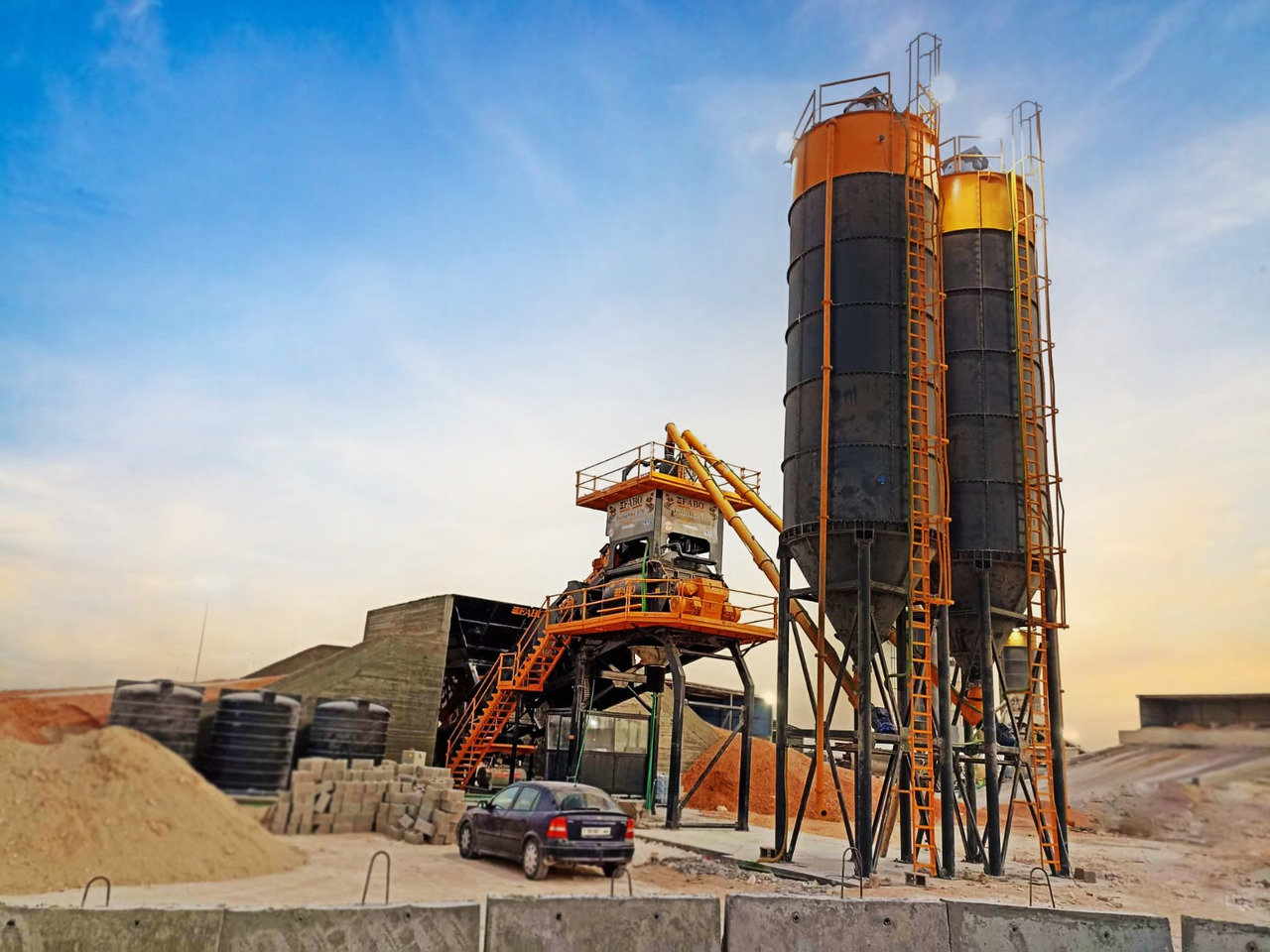 FABO compact concrete plant - مصنع خلط الخرسانة: صور 4 FABO compact concrete plant - مصنع خلط الخرسانة: صور 4