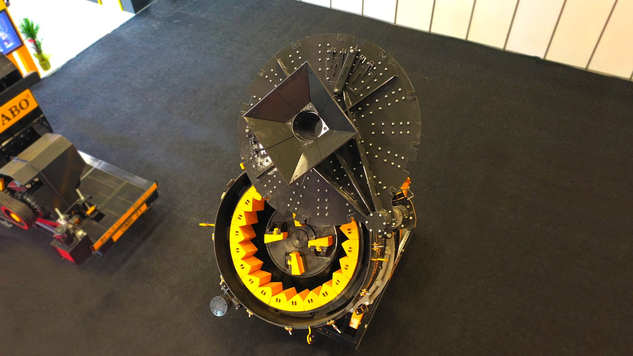 FABO impact crusher - كسارة التصادمية: صور 4 FABO impact crusher - كسارة التصادمية: صور 4