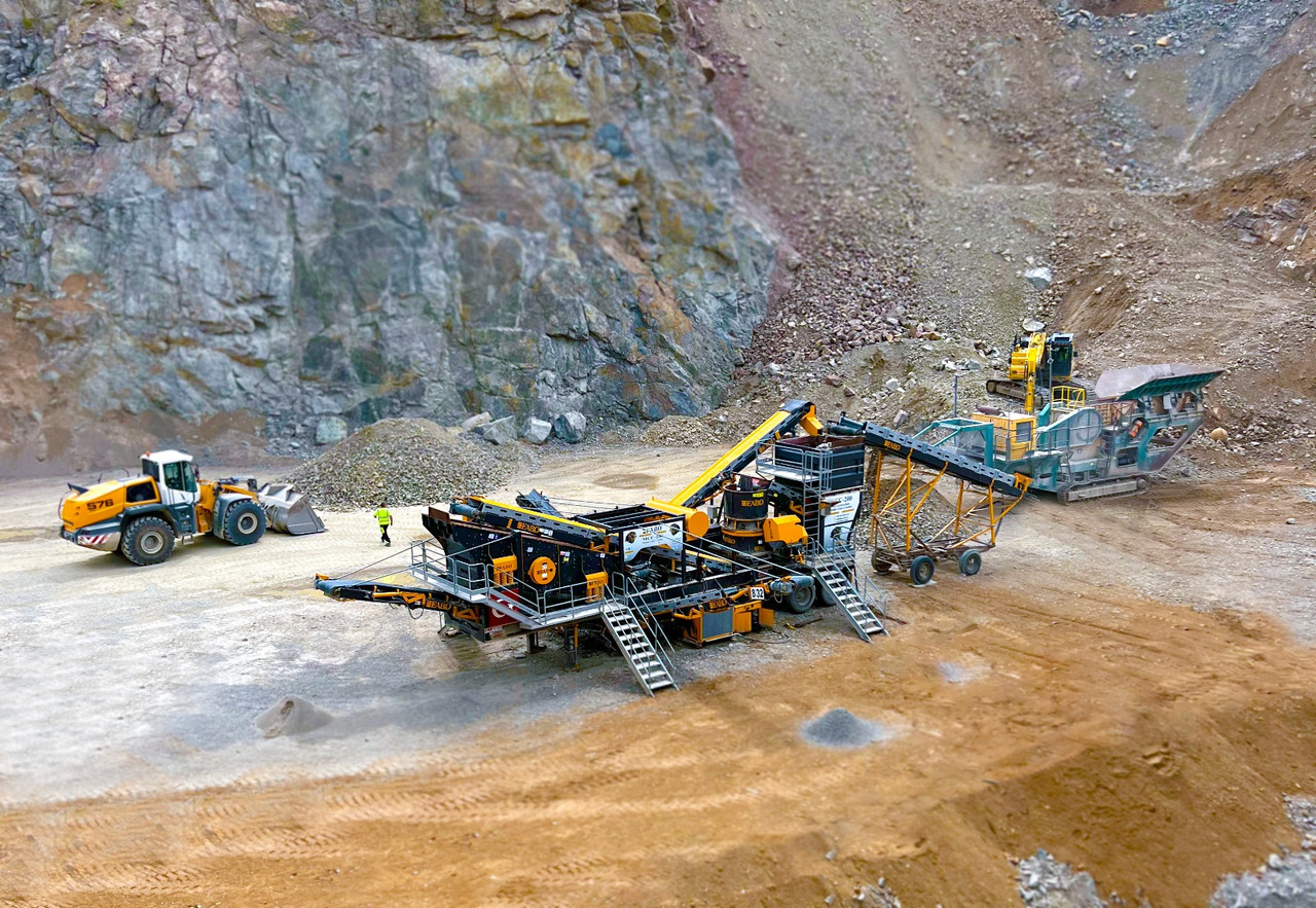 FABO mining machinery - crushing plant - ماكينات التعدين: صور 2 FABO mining machinery - crushing plant - ماكينات التعدين: صور 2