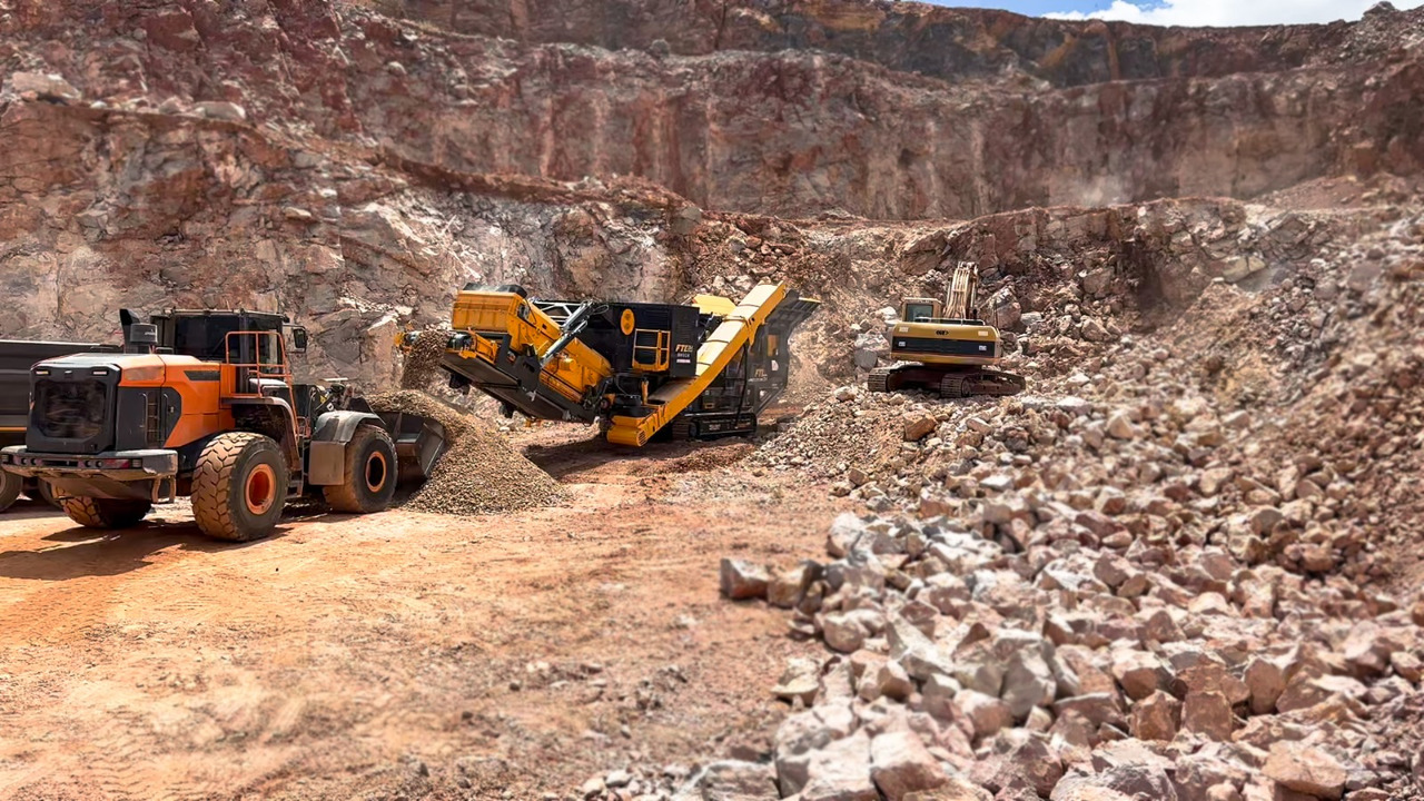 FABO mining machinery - crushing plant - ماكينات التعدين: صور 5 FABO mining machinery - crushing plant - ماكينات التعدين: صور 5