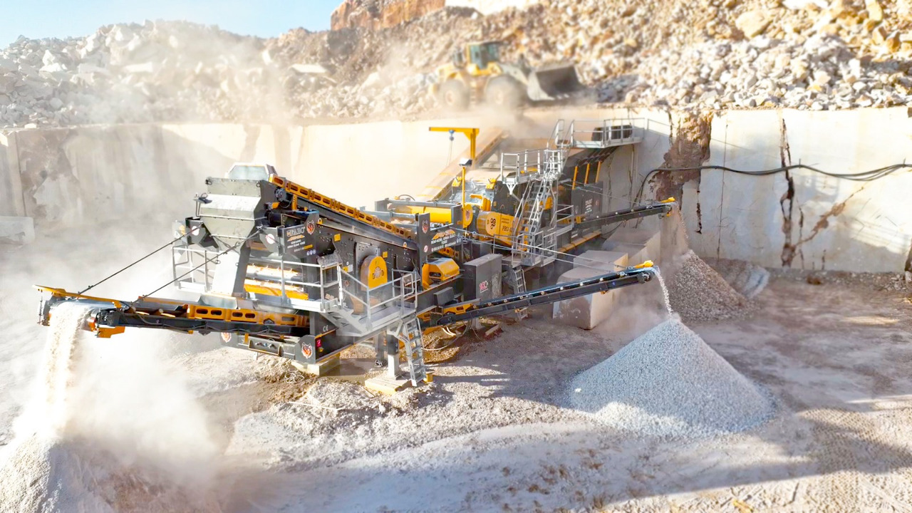 FABO mobile impact crusher - كسارة التصادمية: صور 2 FABO mobile impact crusher - كسارة التصادمية: صور 2