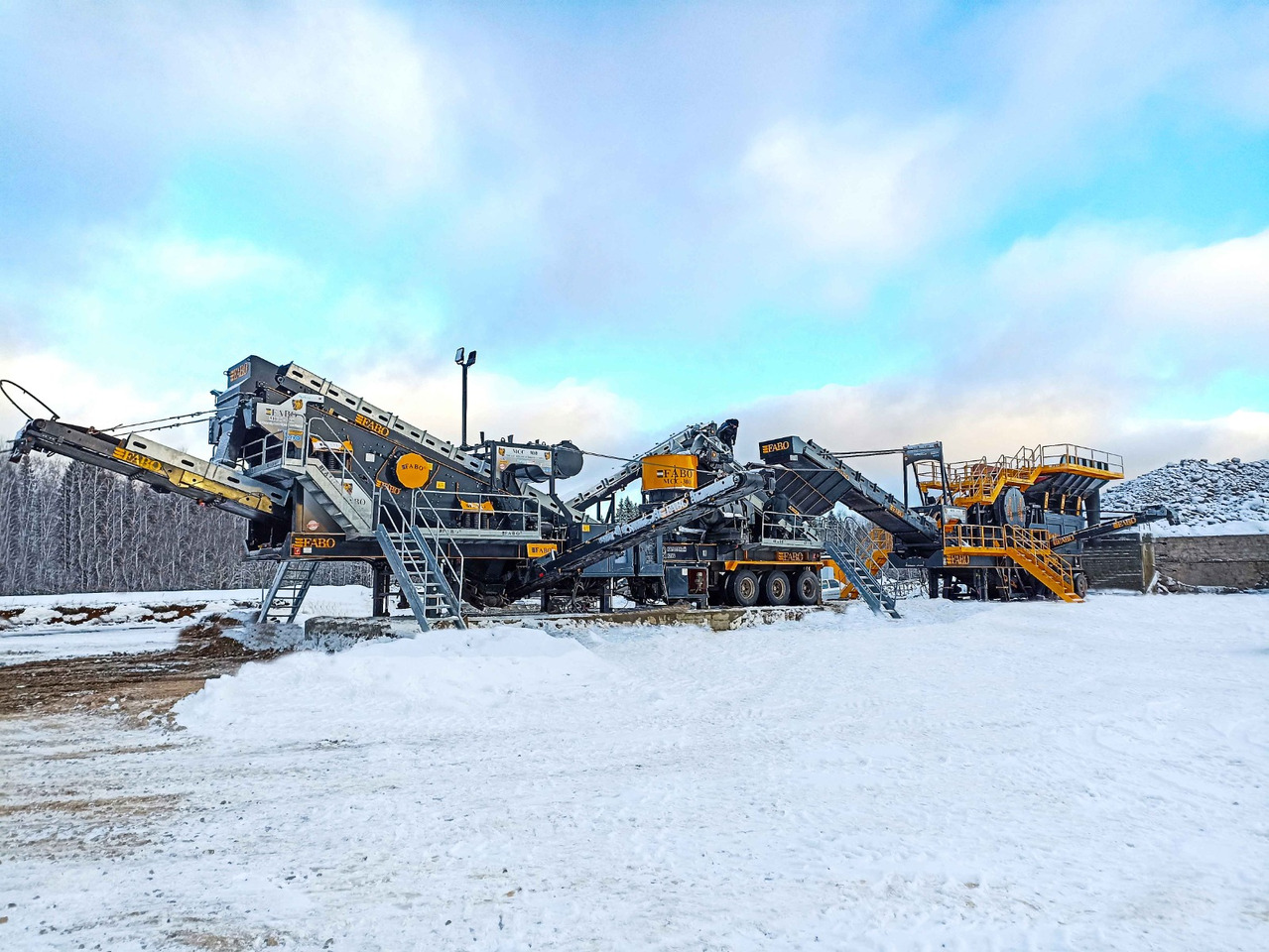 FABO mobile jaw crusher - كسارة فكية: صور 5 FABO mobile jaw crusher - كسارة فكية: صور 5