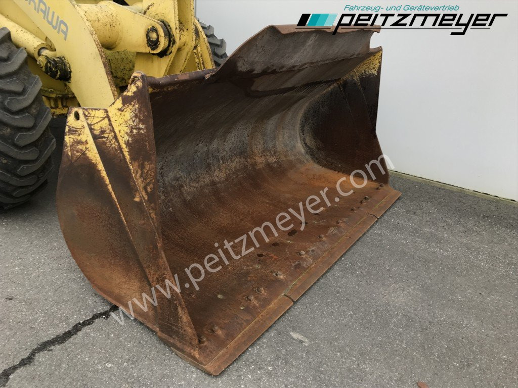 FURUKAWA RADLADER 325 Klima - اللودر بعجل: صور 5 FURUKAWA RADLADER 325 Klima - اللودر بعجل: صور 5