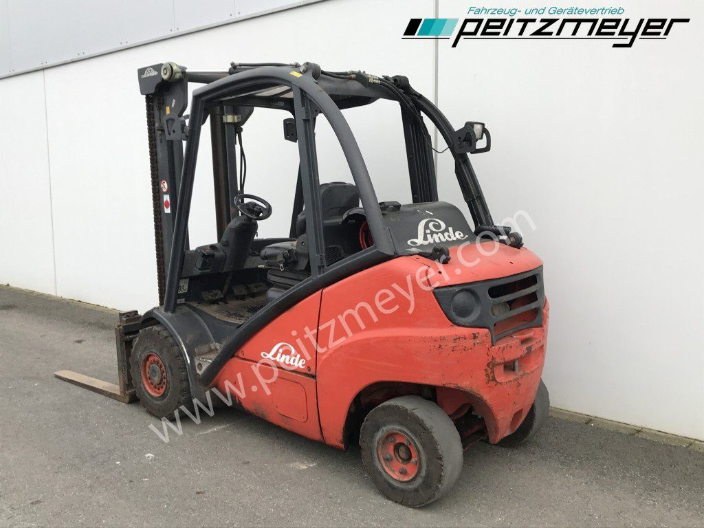 LINDE Gabelstapler H 35 T Gas + Seitenschieber - رافعة شوكية تعمل بالغاز: صور 4 LINDE Gabelstapler H 35 T Gas + Seitenschieber - رافعة شوكية تعمل بالغاز: صور 4
