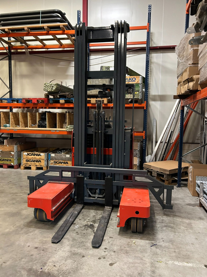 Diversen MQB25-70 / Trippel mast / 318 Hours / Excellent Condition Electric EPower Multi Directional Forklift - شاحنة المناولة رباعية الاتجاهات: صور 3 Diversen MQB25-70 / Trippel mast / 318 Hours / Excellent Condition Electric EPower Multi Directional Forklift - شاحنة المناولة رباعية الاتجاهات: صور 3