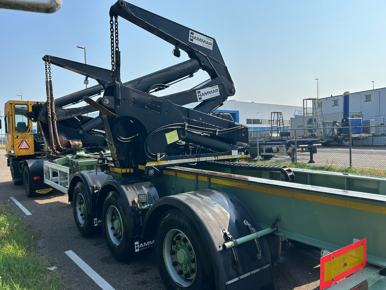 Hammar 195 HC / Wireless control / 33 tons / Telescopic chassis / last axle steering - شاحنات الحاويات/ جسم علوي قابل للتغيير نصف مقطورة: صور 3 Hammar 195 HC / Wireless control / 33 tons / Telescopic chassis / last axle steering - شاحنات الحاويات/ جسم علوي قابل للتغيير نصف مقطورة: صور 3