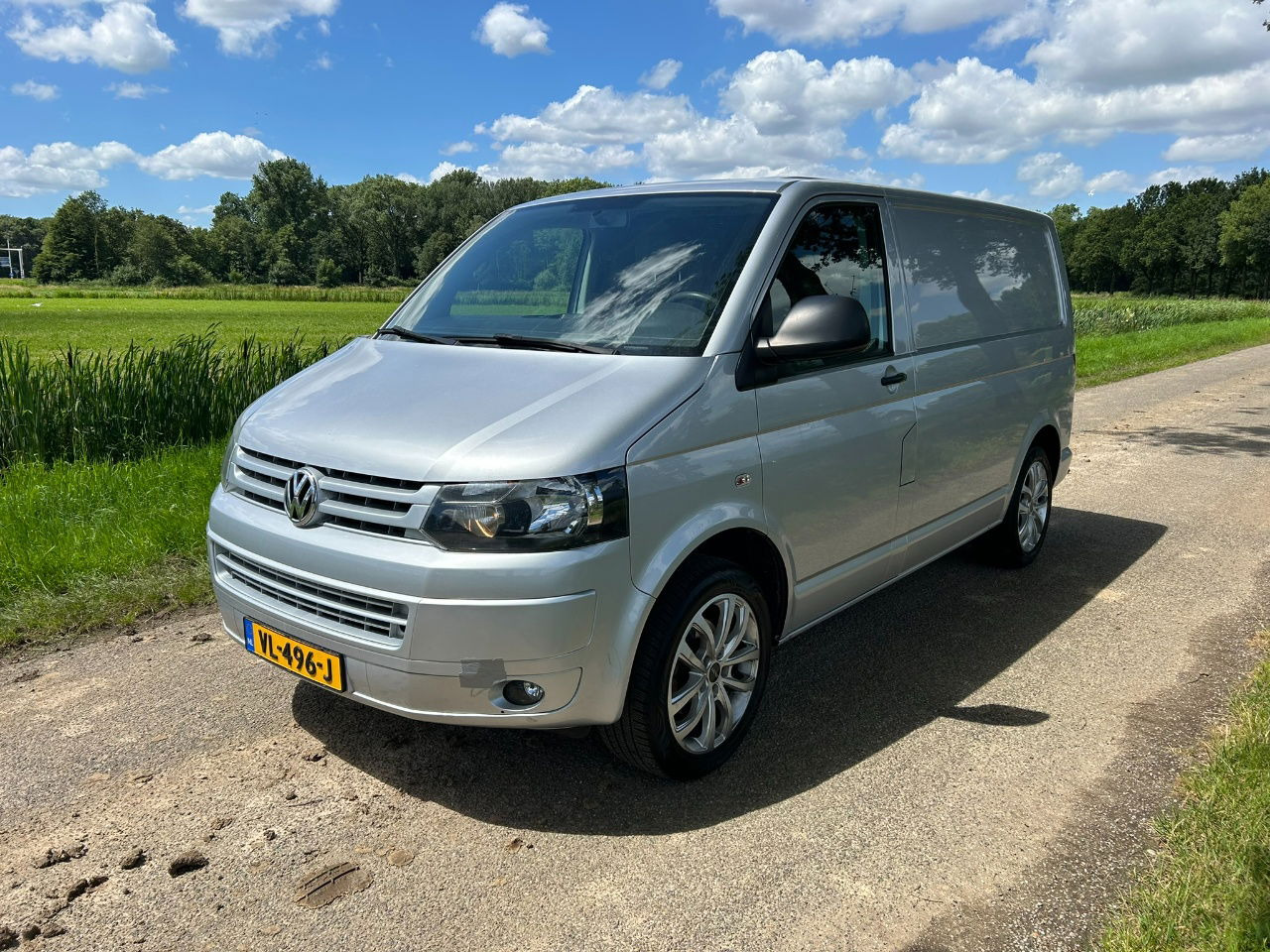 Volkswagen Transporter 2.0 TDI Bleumotion Technology L1 H1 114 PK apk 14-12-2024 - فان المدمجة: صور 2 Volkswagen Transporter 2.0 TDI Bleumotion Technology L1 H1 114 PK apk 14-12-2024 - فان المدمجة: صور 2